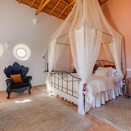 Luxury With Gym, Jacuzzi And Swimming Pool Villa