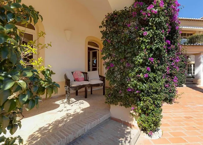 ヴィラ Luxury With Gym, Jacuzzi And Swimming Pool *