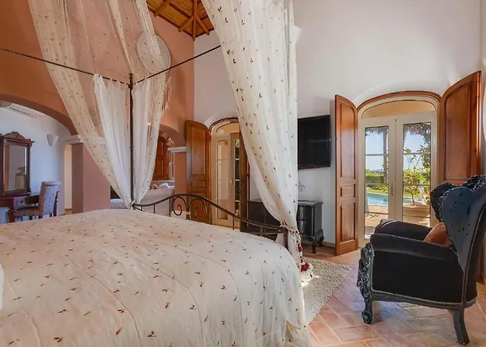 Luxury With Gym, Jacuzzi And Swimming Pool ヴィラ