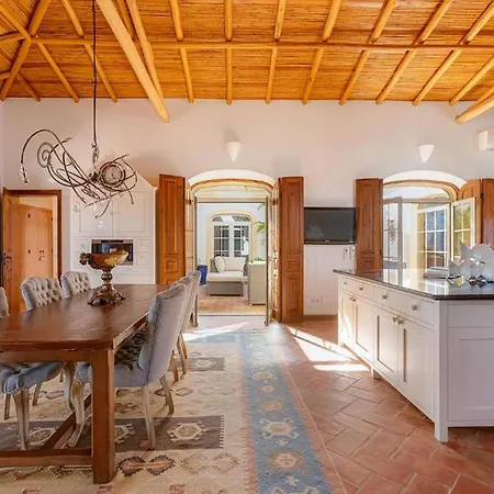 Luxury With Gym, Jacuzzi And Swimming Pool Villa
